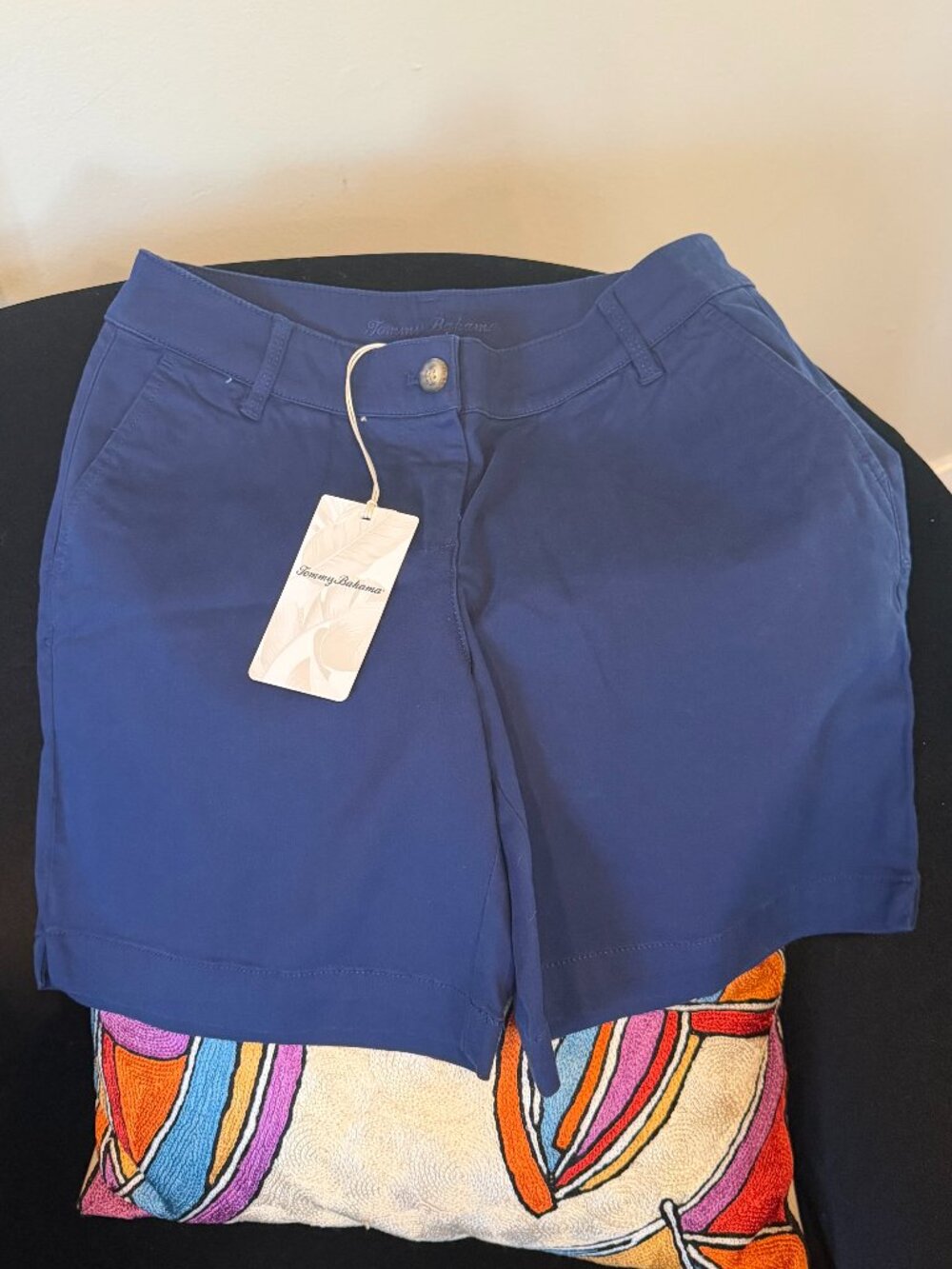 Tommy Bahama Boracay Size 2